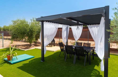 Marchena House | Country House 'La Alquería' with Private Pool, Wi-Fi and Air Conditioning