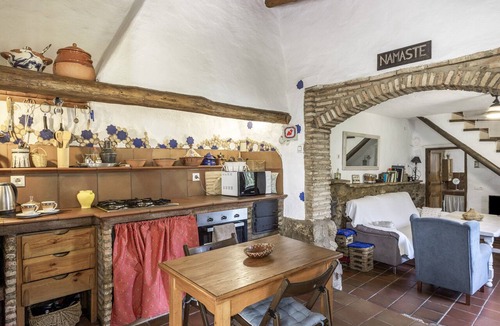 Linares de la Sierra House | Country House 'La Toscana' with Mountain Views