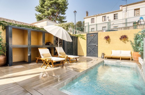 Alcoleja House | Country House 'Casa Amparo' with Mountain View, Private Pool and Wi-Fi