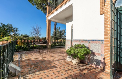 Gerena House | Country House 'Hacienda San Felipe' with Private Pool, Shared Terrace and Wi-Fi