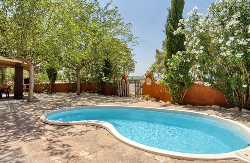Monovar House | Country House 'Tia Juana' with Mountain Views, Private Pool and Wi-Fi