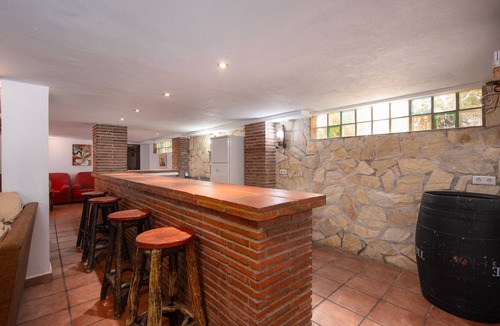 Arriate House | Country House 'Villa Minerva' with Mountain View, Wi-Fi and Air Conditioning