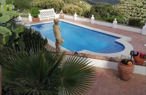 Loja Apartment | Countryside Apartment, peace and tranquility, spectacular views of Sierra Nevada