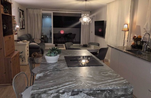 Alicante City Centre Apartment | COZY AND SUNNY PENTHOUSE IN THE HEART OF THE CITY