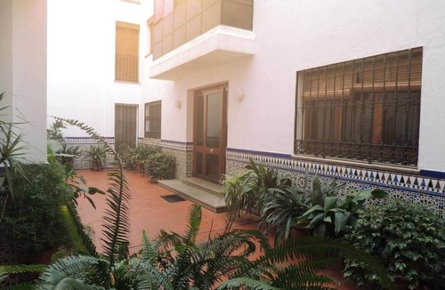 La Trinidad-San Juan y Todos los Santos Apartment | Cozy Apartment Sixto