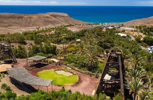 Castillo Caleta de Fuste Apartment | Cozy Duplex Apartment in Caleta de Fuste