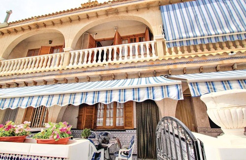 Santa Pola House | Cozy home in Santa Pola with house sea view