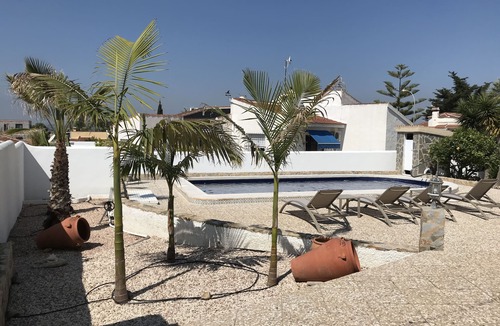 Quesada Villa | Cozy luxury villa and private pool and countless relaxing places to enjoy sun