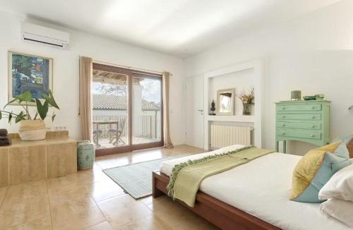 Santa Eulalia del Rio Villa | Cozy villa with beach view