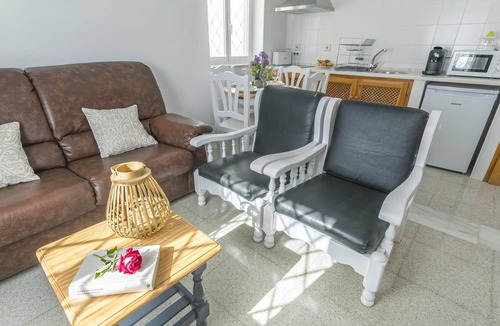 Orgiva Villa | CRISTOBAL COLON, 2 Bedroom House in Complejo Rural Orgiva