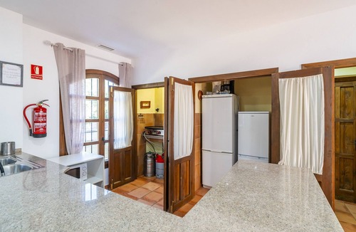 Teba Cottage | Cubo's Casa Rural La Camorra Cortijo el Puntal/rural/communal pool/large outdoor areas/views/free wifi