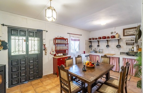 Antequera Cottage | Cubo's Cortijo La Olivera/Private pool/Rural/BBQ/Free Wi-Fi