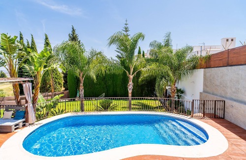 Alhaurin el Grande Villa | Cubo's Villa Esmeralda/private pool/garden/air conditioning/fireplace/free Wi-Fi