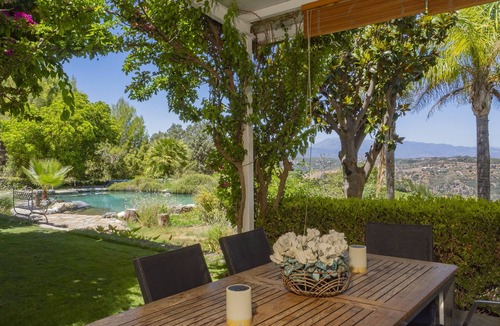 Alhaurin el Grande Villa | Cubo's Villa El Tejar/private lake pool/wifi/air conditioning