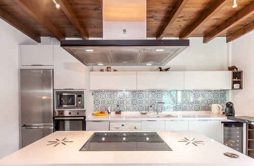 Alhaurin el Grande Villa | Cubo's Villa Las Terrazas/private pool/communal tennis court/air conditioning/free Wi-Fi