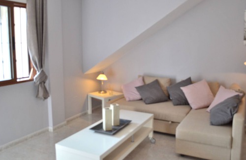 Daya Vieja House | DAYA VIEJA Brand new bungalow 2 bedrooms large terrace + pool