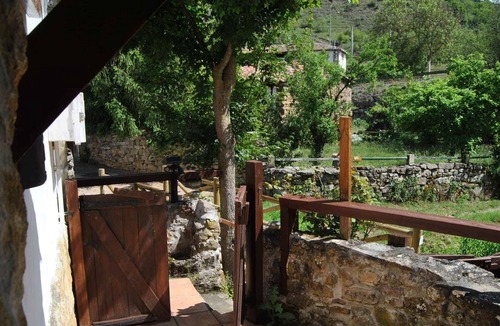 Reocin de los Molinos Apartment | Description