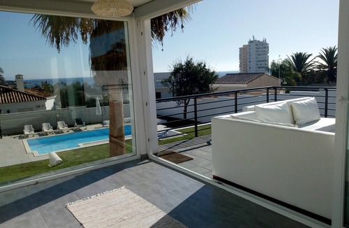 Torreguadiaro Villa | Detached villa private pool and sea views