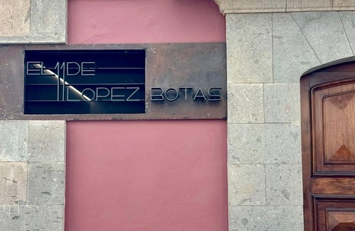 Vegueta Apartment | Doña Perfecta -El 11 De López Botas-.