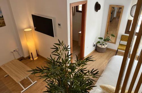 Dos Hermanas Apartment | Duplex con terraza privada y parking a 15 minutos de Sevilla