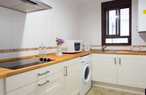 Centro Comercial Apartment | Duque 5 · Standard Apartment without Terrace · 2 Bedrooms · 2 Bathrooms