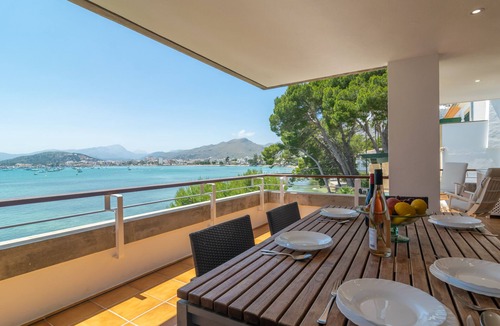 Puerto de Pollensa House | ED. BELLVEURE 2º A - Beautiful apartment on the seafront. Free WiFi.