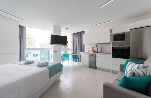 Las Palmas de Gran Canaria Apartment | Edison Building 203 By CanariasGetaway