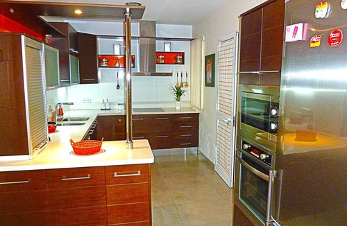 Centro Comercial Apartment | Eduardo Lucena 5, Mezquita