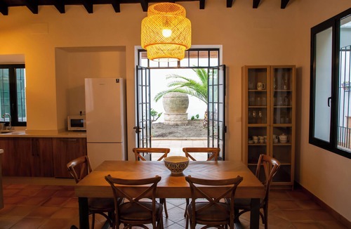 La Palma del Condado Villa | El Molino del Huertezuelo (33km from El Rocio/Doñana, near Seville and Beaches)
