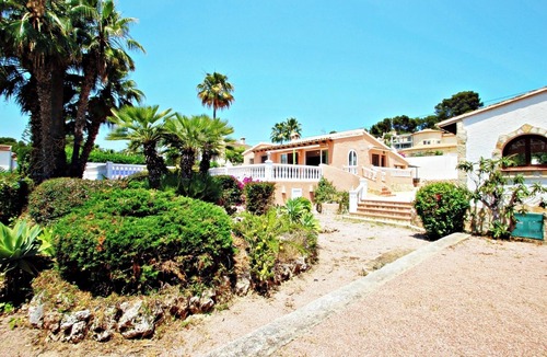 San Jaime Villa | El Molino - well-furnished holiday villa in Benissa