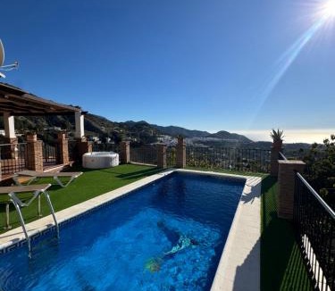 Frigiliana Villa | El Nido Frigiliana - Cortijo Tito Manuel