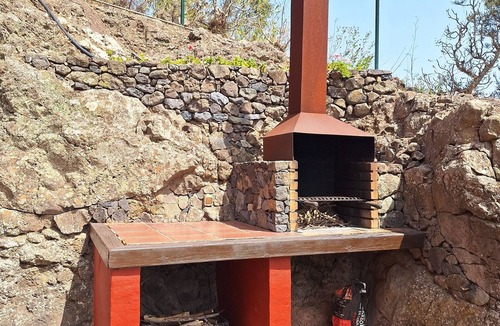 Barranco del Pinar Cottage | El Roble rural holiday home