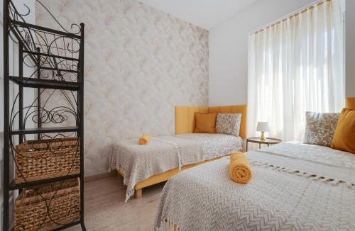 Pla del Bon Repos Apartment | El Sol