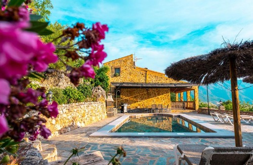 El Gastor Ski Chalet | El Valle Dorado