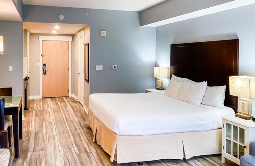 Baytowne Wharf Hotel | Elation #5111