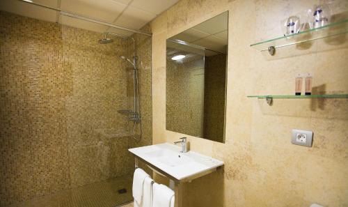 Castillo Caleta de Fuste Apartment | Elba Castillo San Jorge & Antigua Suite Hotel