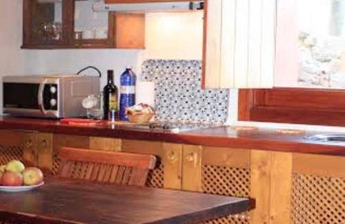 Barranco del Pinar Cottage | Enchanting 2-Bedroom Canarian House with Private Pool in Fontanales, M