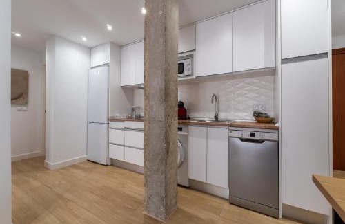 San Lorenzo Apartment | Entre flores y murallas - Nieves Viejas
