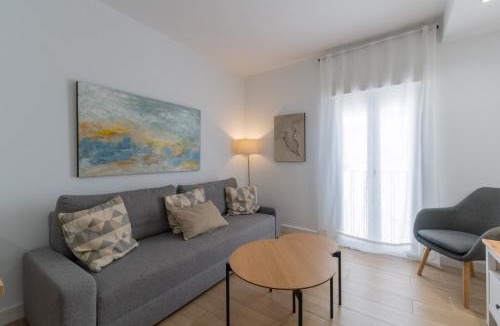 San Lorenzo Apartment | Entre flores y murallas - Nieves Viejas