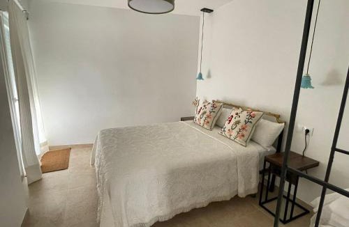 Pedregalejo House | Entre Murallas