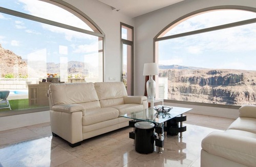 Monte Leon Villa | 420 m² Villa ∙ 3 bedrooms ∙ 12 guests