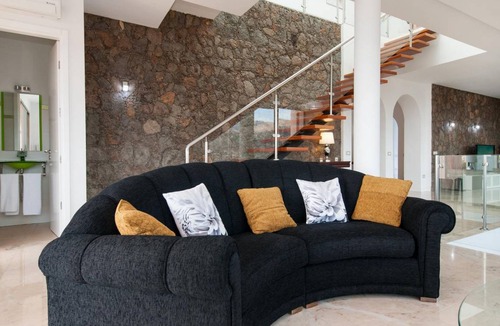 Monte Leon Villa | 420 m² Villa ∙ 3 bedrooms ∙ 12 guests