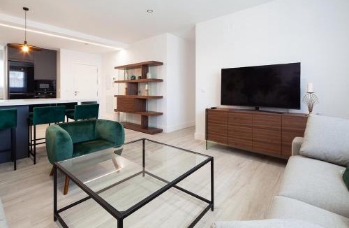 Huerta de Santa Teresa Apartment | Espectacular piso en Nervión