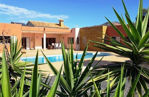 Triquivijate Villa | Exclusive Finca with Pool – Away from Mass Tourism – Peaceful Location!