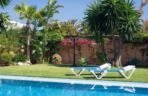 Puerto Banus Villa | Exclusive Villa El Messidor with Private heated Pool, 2nd Line to Beach