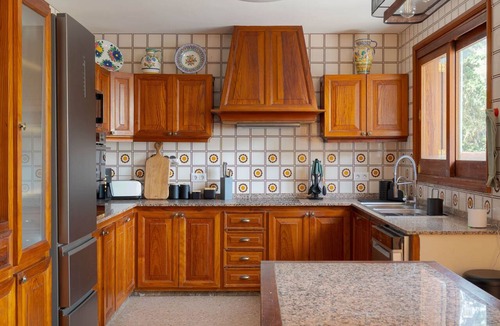 Los Portales Ski Chalet | Exclusive Villa Mirador de Arucas - Family & Friends