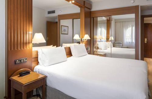Leon XIII-Los Naranjos Hotel | Exe Sevilla Macarena
