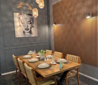 West Berlin Centre Apartment | Exil DeLuxe
