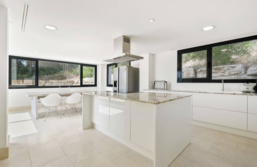 San Roque Villa | Exquisite Luxury Villa in Sotogrande with magnificent sea views