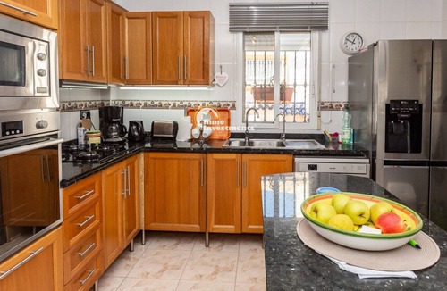 La Zenia Villa | Fantastic villa -10 minutes walk to the beach